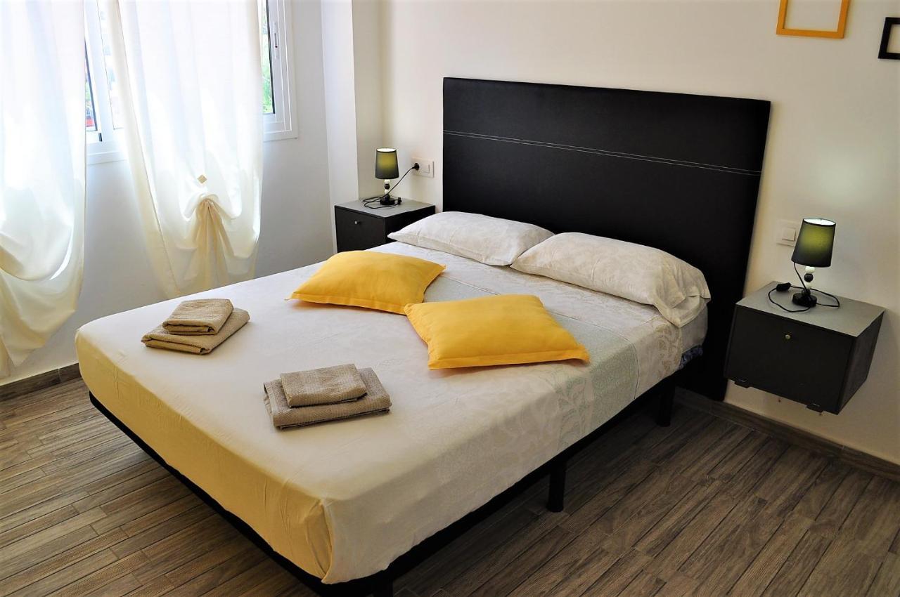 Cris Sol Apartments Los Cristianos  Buitenkant foto