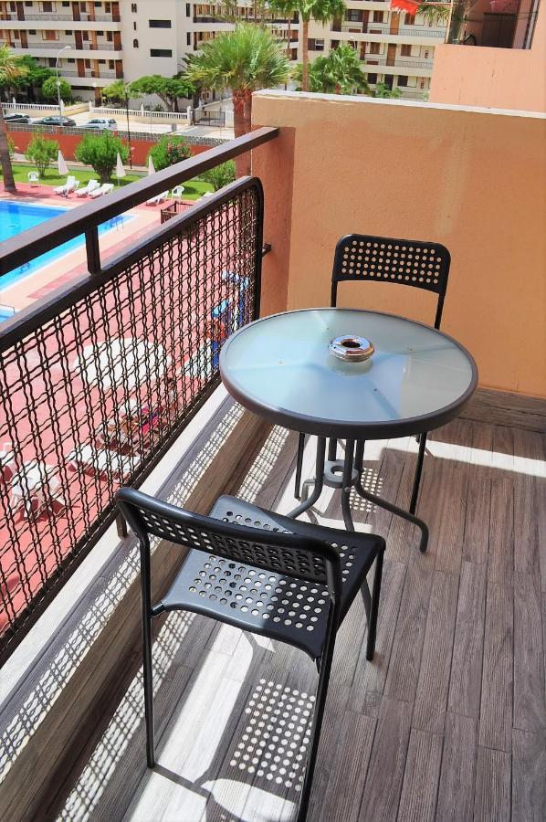 Cris Sol Apartments Los Cristianos  Buitenkant foto